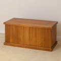 CL LOCAL MADE 1100W SOLID WOOD BLANKET BOX