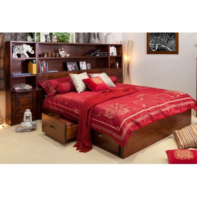 LIBRARY LUXURIOUS QUEEN BED